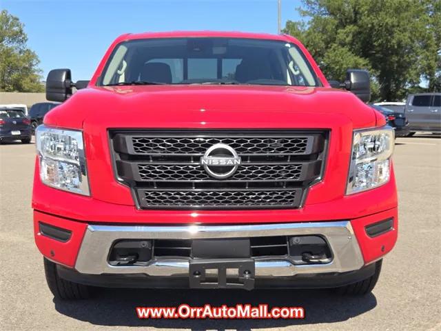 2024 Nissan TITAN Crew Cab SV 4x4 2024 Nissan TITAN Crew Cab SV 4x4