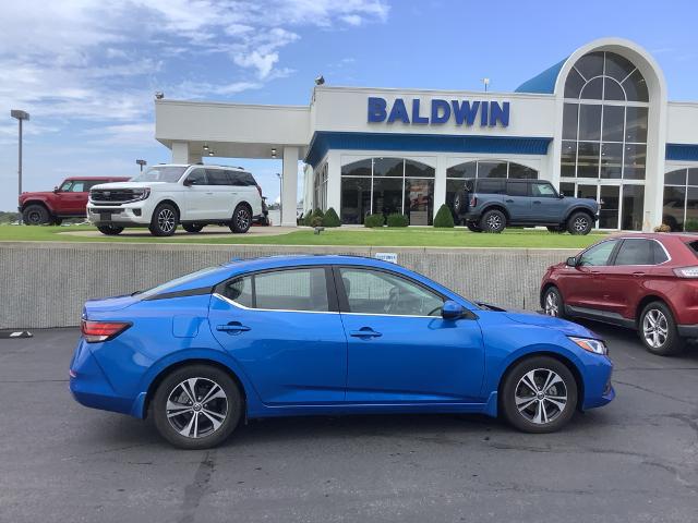 2022 Nissan Sentra SV Xtronic CVT