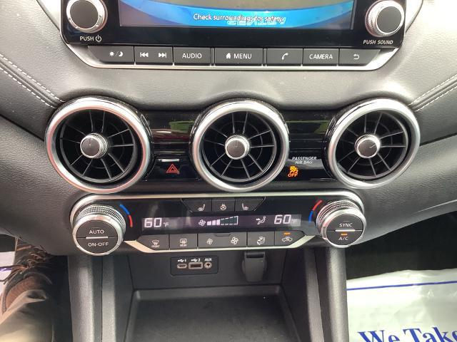 2022 Nissan Sentra SV Xtronic CVT