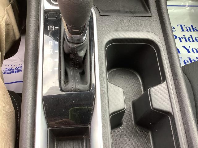 2022 Nissan Sentra SV Xtronic CVT