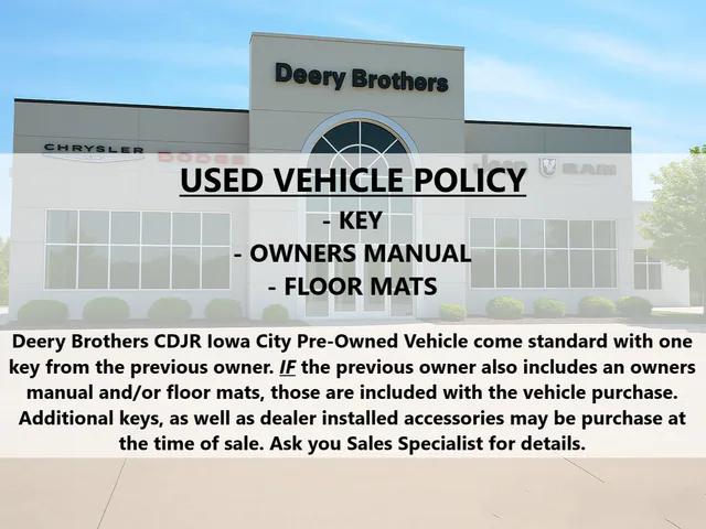 2013 Chrysler Town and Country Touring-L