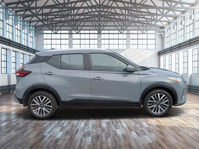 2024 Nissan Kicks SV Xtronic CVT