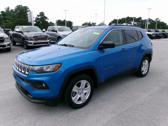 2022 Jeep Compass Latitude FWD