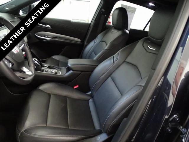 2022 Cadillac XT4 AWD Premium Luxury
