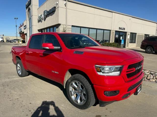 2020 RAM 1500 Big Horn Crew Cab 4x4 57 Box