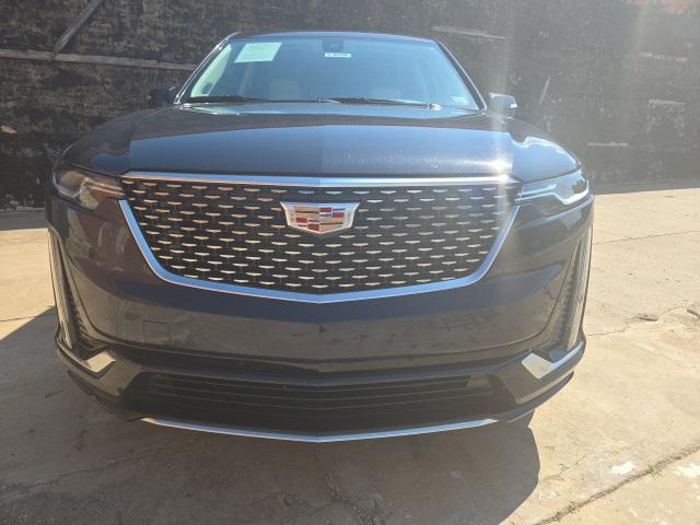 2025 Cadillac XT6 FWD Premium Luxury