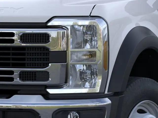 2025 Ford 600 XL
