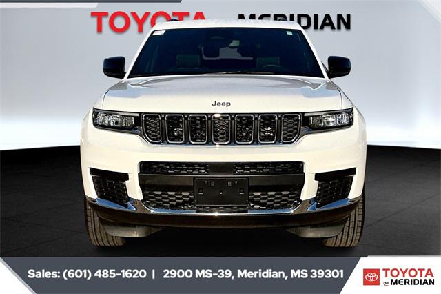 2024 Jeep Grand Cherokee L Laredo 4x4