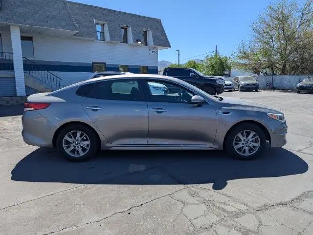 2017 Kia Optima LX