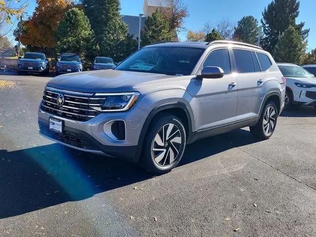 2026 Volkswagen Atlas SE with Technology