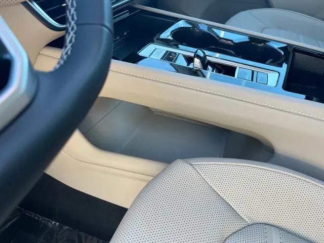2026 Volkswagen Atlas SEL