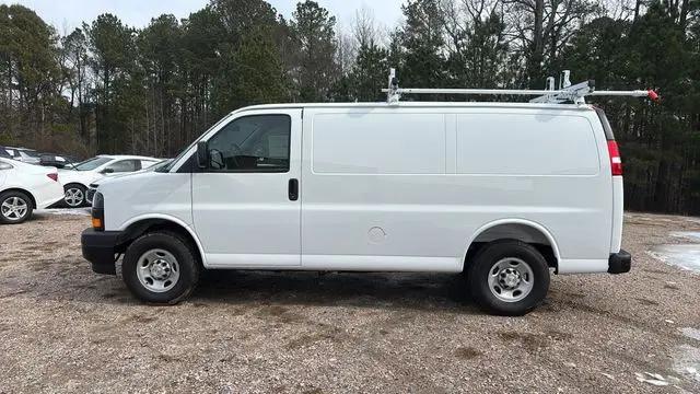 2025 Chevrolet Express Cargo Van RWD 2500 Regular Wheelbase WT