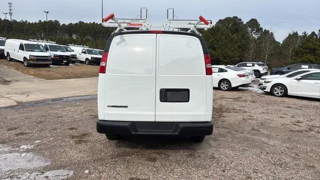 2025 Chevrolet Express Cargo Van RWD 2500 Regular Wheelbase WT