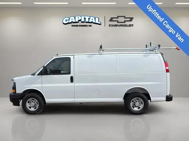 2025 Chevrolet Express Cargo Van RWD 2500 Regular Wheelbase WT