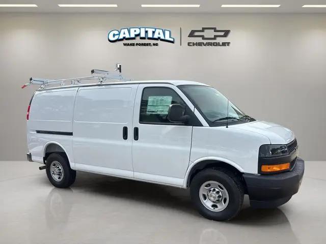 2025 Chevrolet Express Cargo Van RWD 2500 Regular Wheelbase WT
