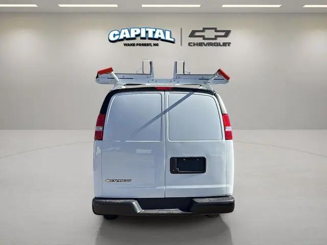 2025 Chevrolet Express Cargo Van RWD 2500 Regular Wheelbase WT