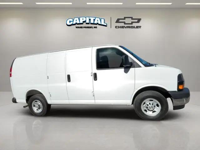 2025 Chevrolet Express Cargo Van RWD 2500 Regular Wheelbase WT