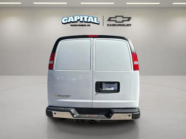 2025 Chevrolet Express Cargo Van RWD 2500 Regular Wheelbase WT