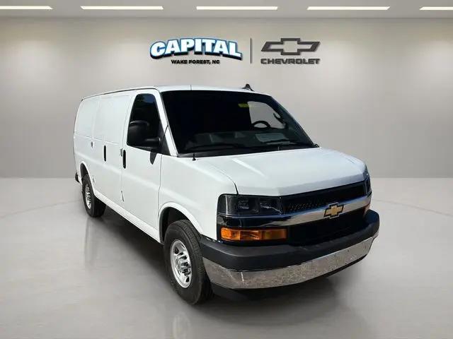 2025 Chevrolet Express Cargo Van RWD 2500 Regular Wheelbase WT