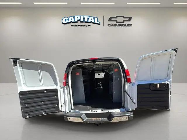 2025 Chevrolet Express Cargo Van RWD 2500 Regular Wheelbase WT