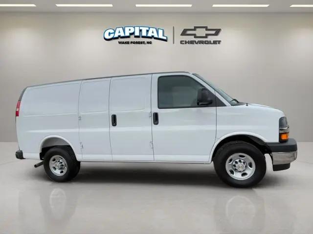2025 Chevrolet Express Cargo Van RWD 2500 Regular Wheelbase WT