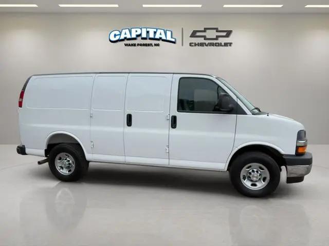 2025 Chevrolet Express Cargo Van RWD 2500 Regular Wheelbase WT