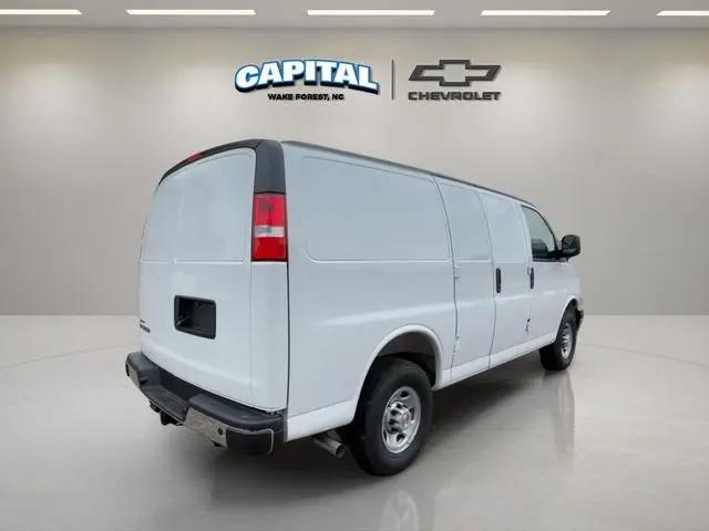 2025 Chevrolet Express Cargo Van RWD 2500 Regular Wheelbase WT