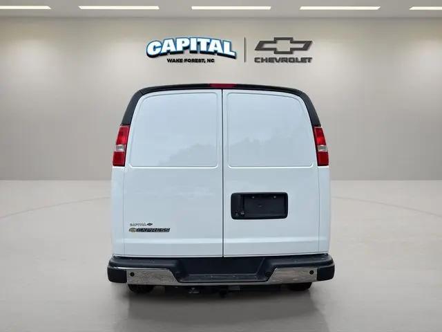 2025 Chevrolet Express Cargo Van RWD 2500 Regular Wheelbase WT
