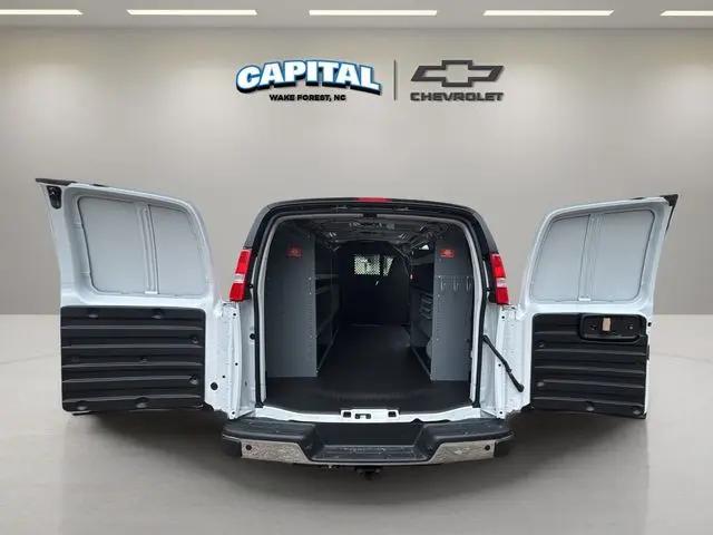 2025 Chevrolet Express Cargo Van RWD 2500 Regular Wheelbase WT