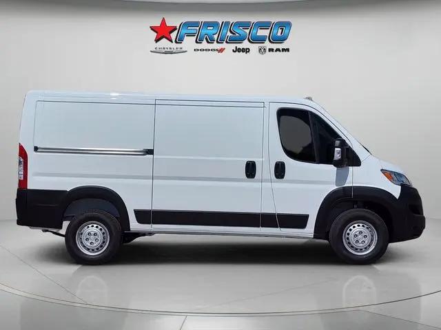 2026 Ram ProMaster Cargo Van Tradesman Low Roof 136" WB w/Pass Seat