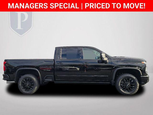 2026 Chevrolet Silverado 2500HD Crew Cab, Standard Bed, High Country, 4WD