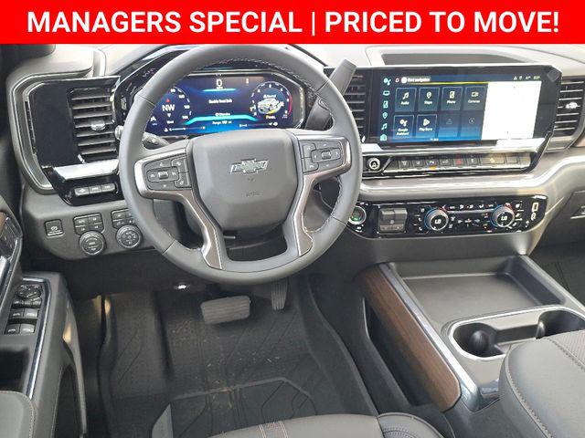 2026 Chevrolet Silverado 2500HD Crew Cab, Standard Bed, High Country, 4WD