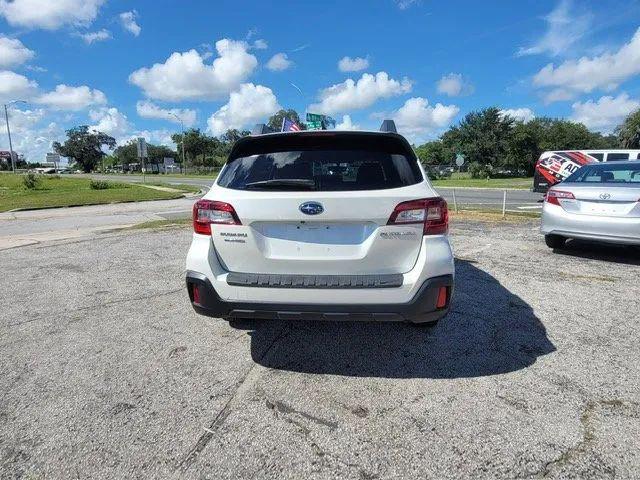 2018 Subaru Outback 2.5i Premium