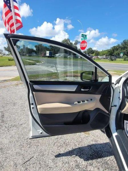 2018 Subaru Outback 2.5i Premium