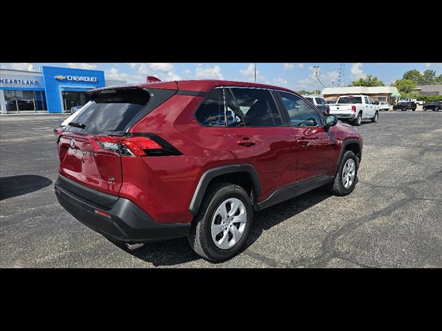 2024 Toyota RAV4 LE