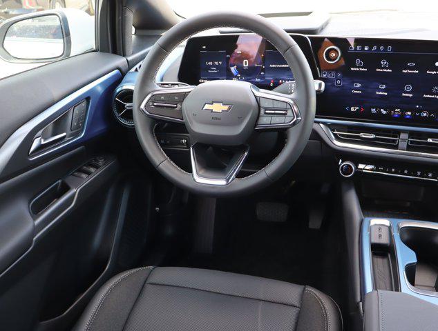 2026 Chevrolet Equinox LT2 w/PDE