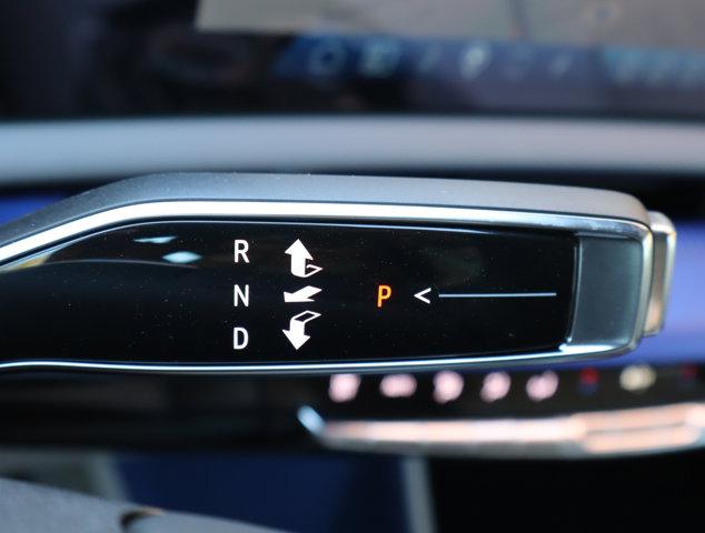 2025 Cadillac iQ Luxury 1 AWD