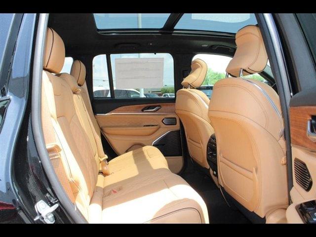 2022 Jeep Grand Cherokee Summit Reserve 4x4
