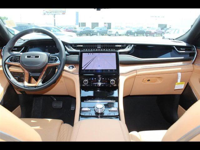 2022 Jeep Grand Cherokee Summit Reserve 4x4