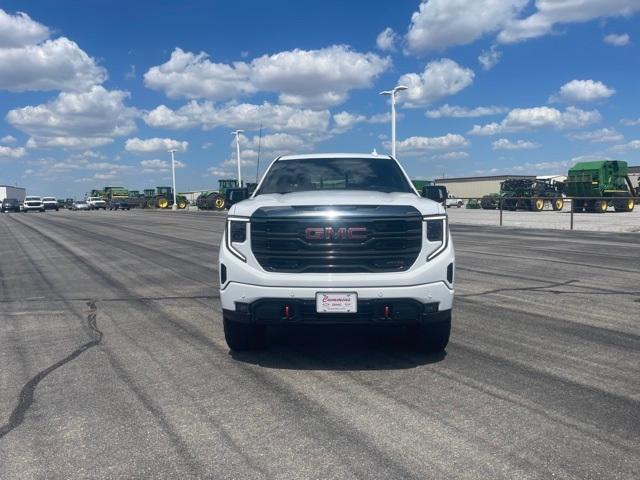 2023 GMC Sierra 1500 4WD Crew Cab Short Box AT4
