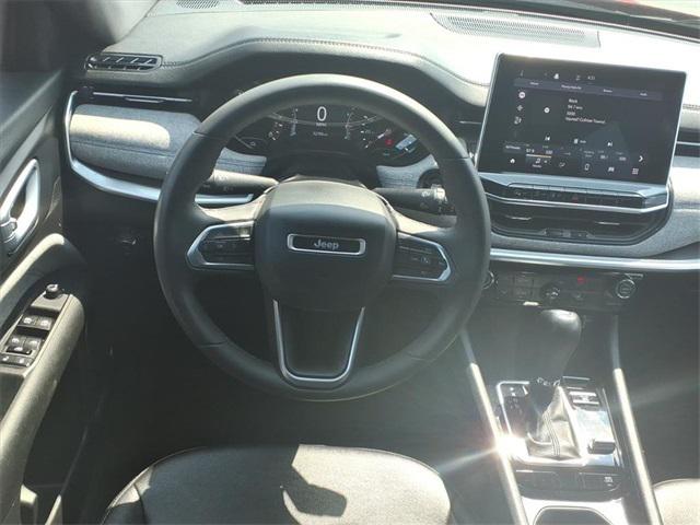 2024 Jeep Compass Latitude 4x4 2024 Jeep Compass Latitude 4x4