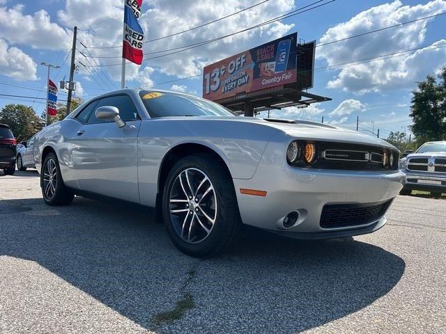 2019 Dodge Challenger SXT AWD 2019 Dodge Challenger SXT AWD