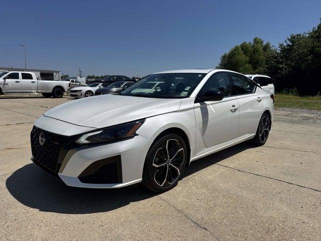 2024 Nissan Altima SR FWD