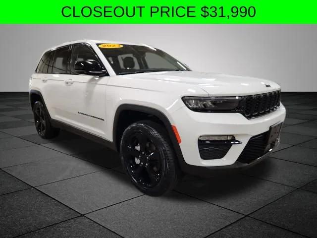 2023 Jeep Grand Cherokee Limited 4x4 2023 Jeep Grand Cherokee Limited 4x4