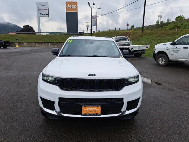 2022 Jeep Grand Cherokee L Laredo 4x4