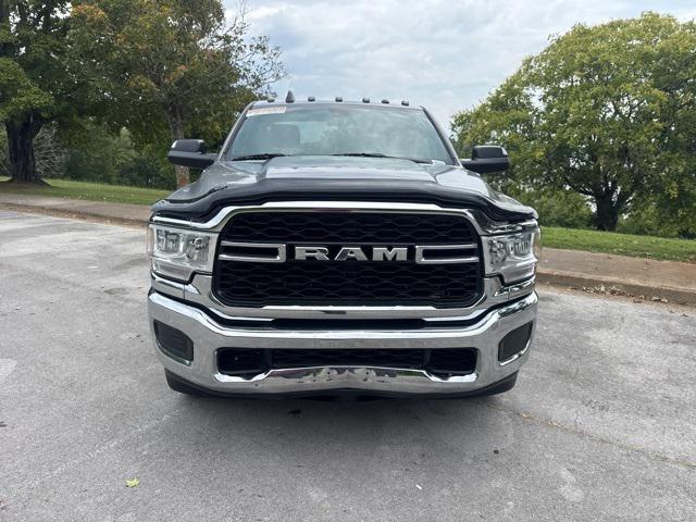 2021 RAM 3500 Tradesman Regular Cab 4x2 8 Box