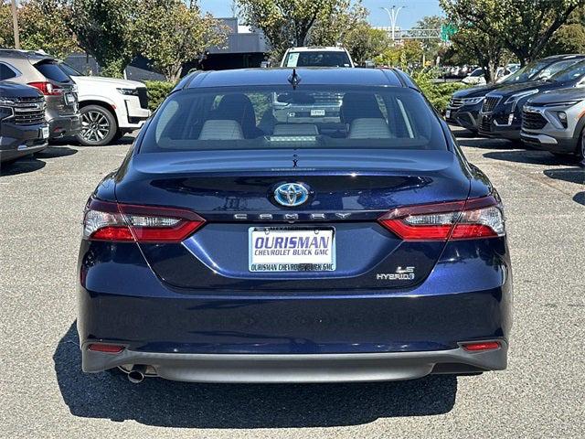 2021 Toyota Camry LE Hybrid