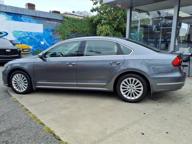 2017 Volkswagen Passat 1.8T SE