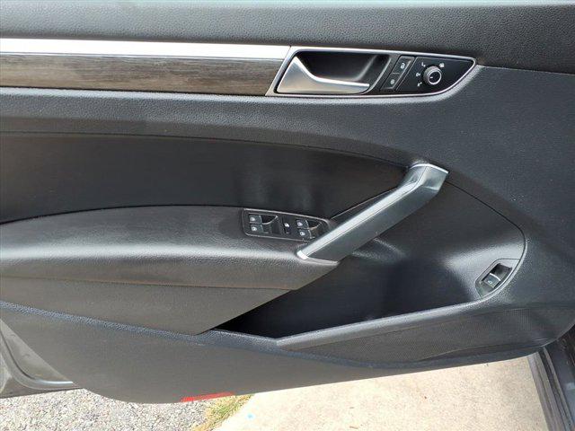 2017 Volkswagen Passat 1.8T SE