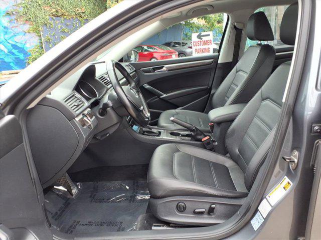 2017 Volkswagen Passat 1.8T SE